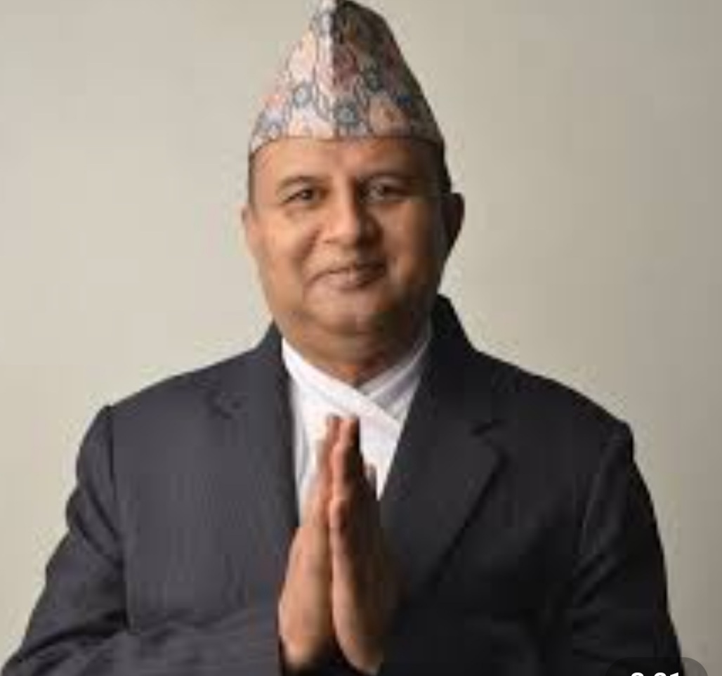 योजनाबद्ध तरिकाले मुख्यमन्त्री पोखरेल सवार गाडी माथी ढुङ्गा-मुढा