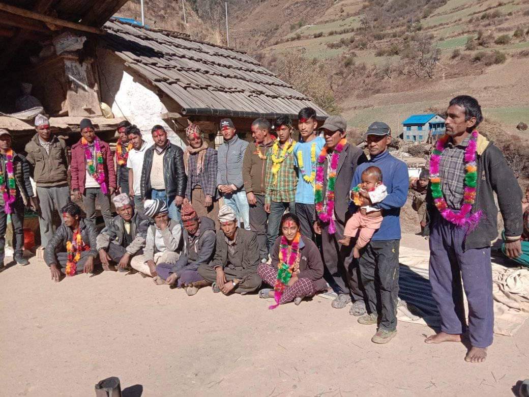 जुम्ला रिया गाउका १५ जना नेकपामा प्रवेश