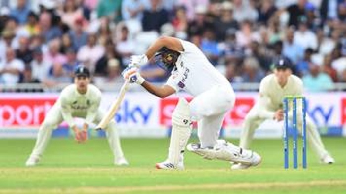 भारतसँगको पहिलो टेस्ट क्रिकेटमा इङ्ग्ल्यान्ड अलआउट