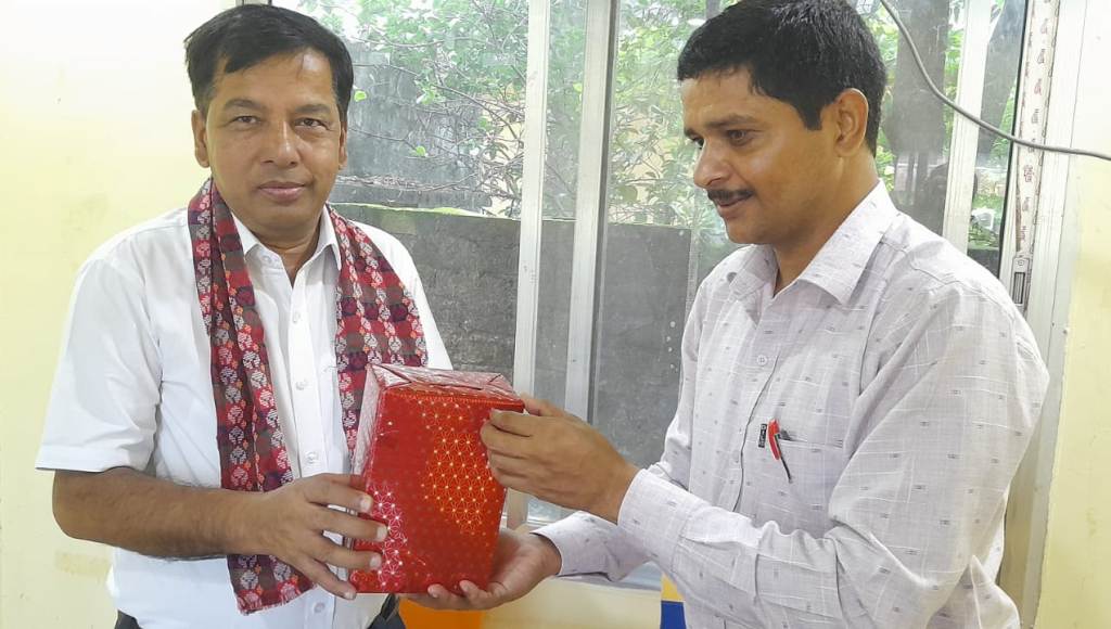 राजश्व कार्यालय नेपालगंजका प्रमुख शरद चन्द्र पौडेलको विदाई