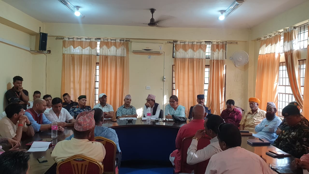 नेपालगन्जमा शान्ति र सद्भावलाई पुरानै अवास्थामा ल्याउन सर्वपक्षीय बैठक