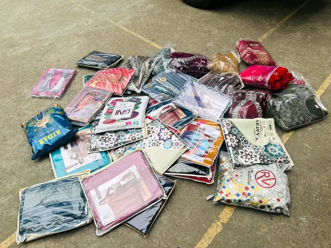 अवैध कुर्ता सुरुवाल बरामद