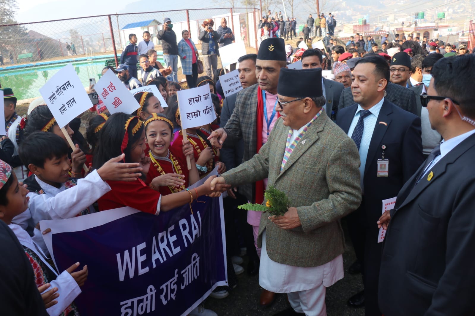 उच्च शिक्षाका लागि नेपालबाट हुँदै आएको आर्थिक बहाव रोक्नुपर्छ : प्रधानमन्त्री