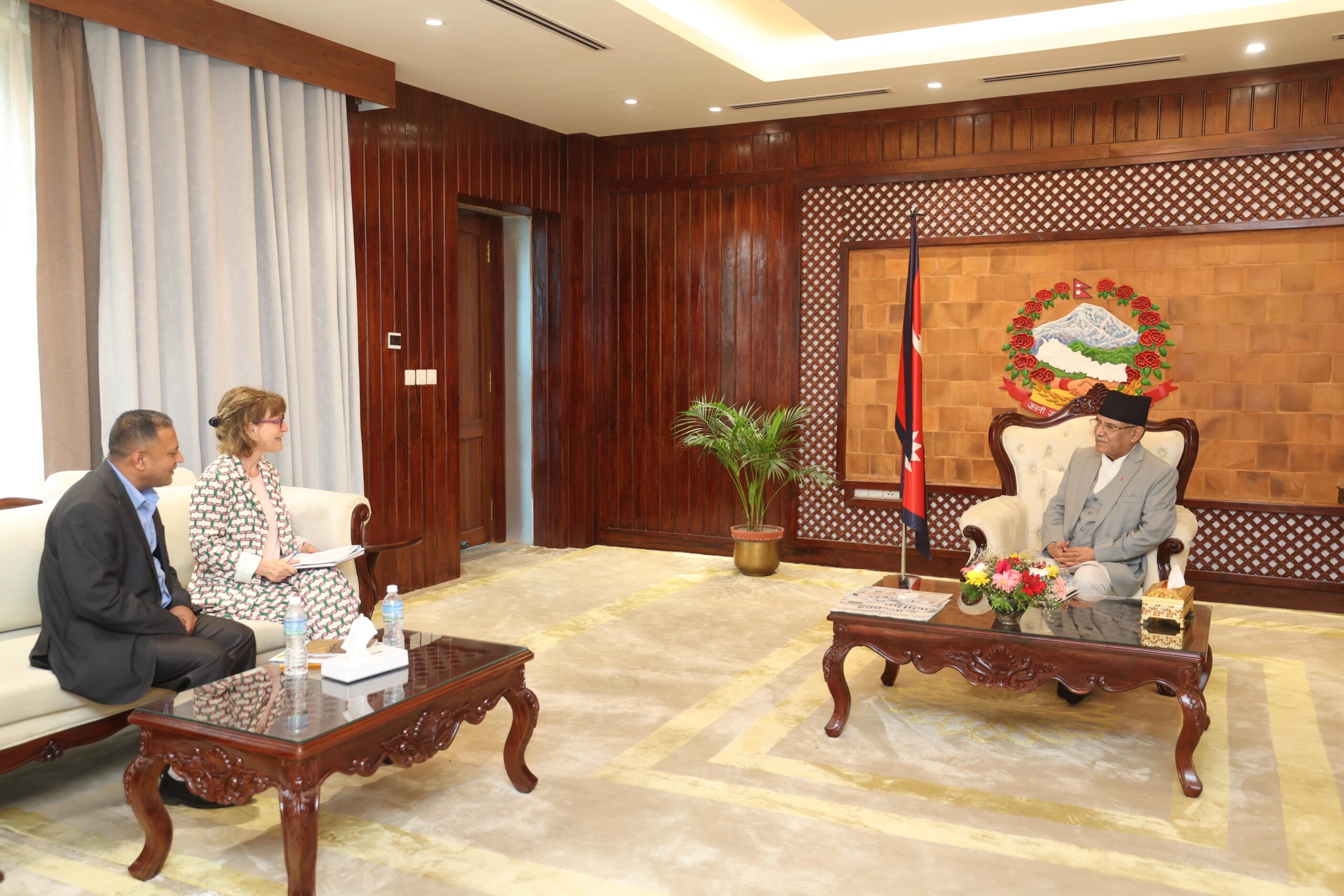 प्रधानमन्त्रीसँग एम्नेस्टी इन्टरनेसनलका महासचिवको शिष्टाचार भेट