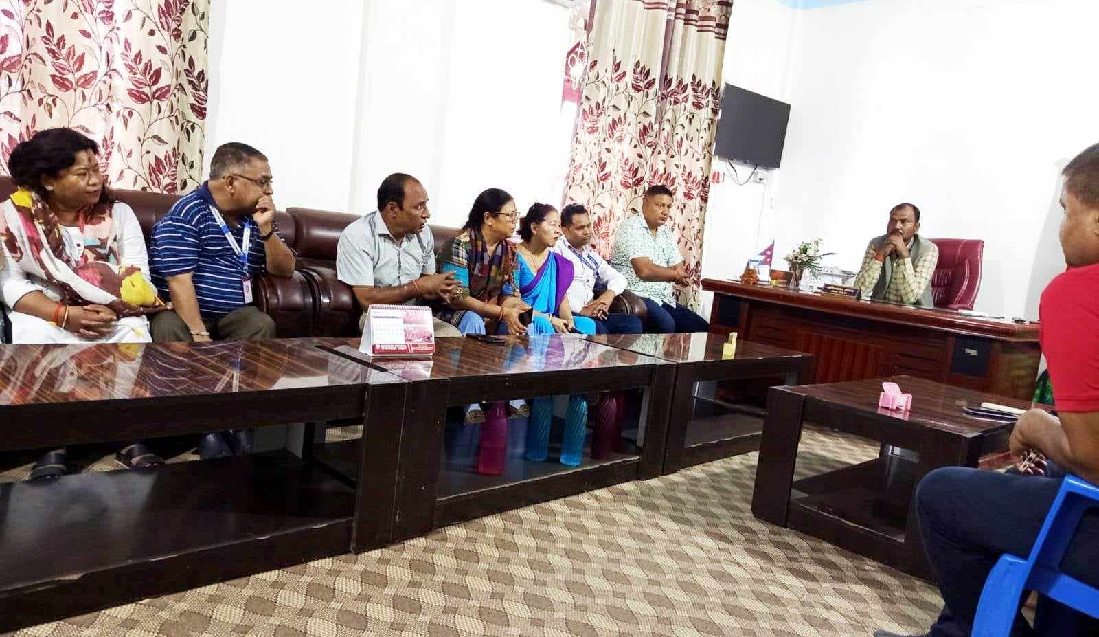 प्लान इन्टरनेशनल नेपाल र गुलरिया नगरपालिकाबिच अन्तरक्रिया र छलफल