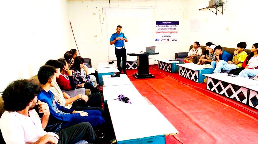 बर्दियामा ट्राफिक नियम, लैङ्गिक समानता र बालविवाह न्यूनीकरण बारे सचेतना