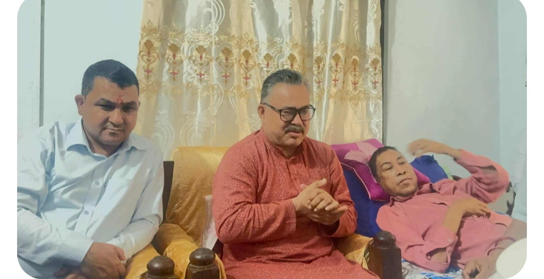 बरिष्ठ कलाकार निर्मोहीलाई १ लाख ६ हजार २ सय ११ रुपैयाँ सहयोग हस्तान्तरण