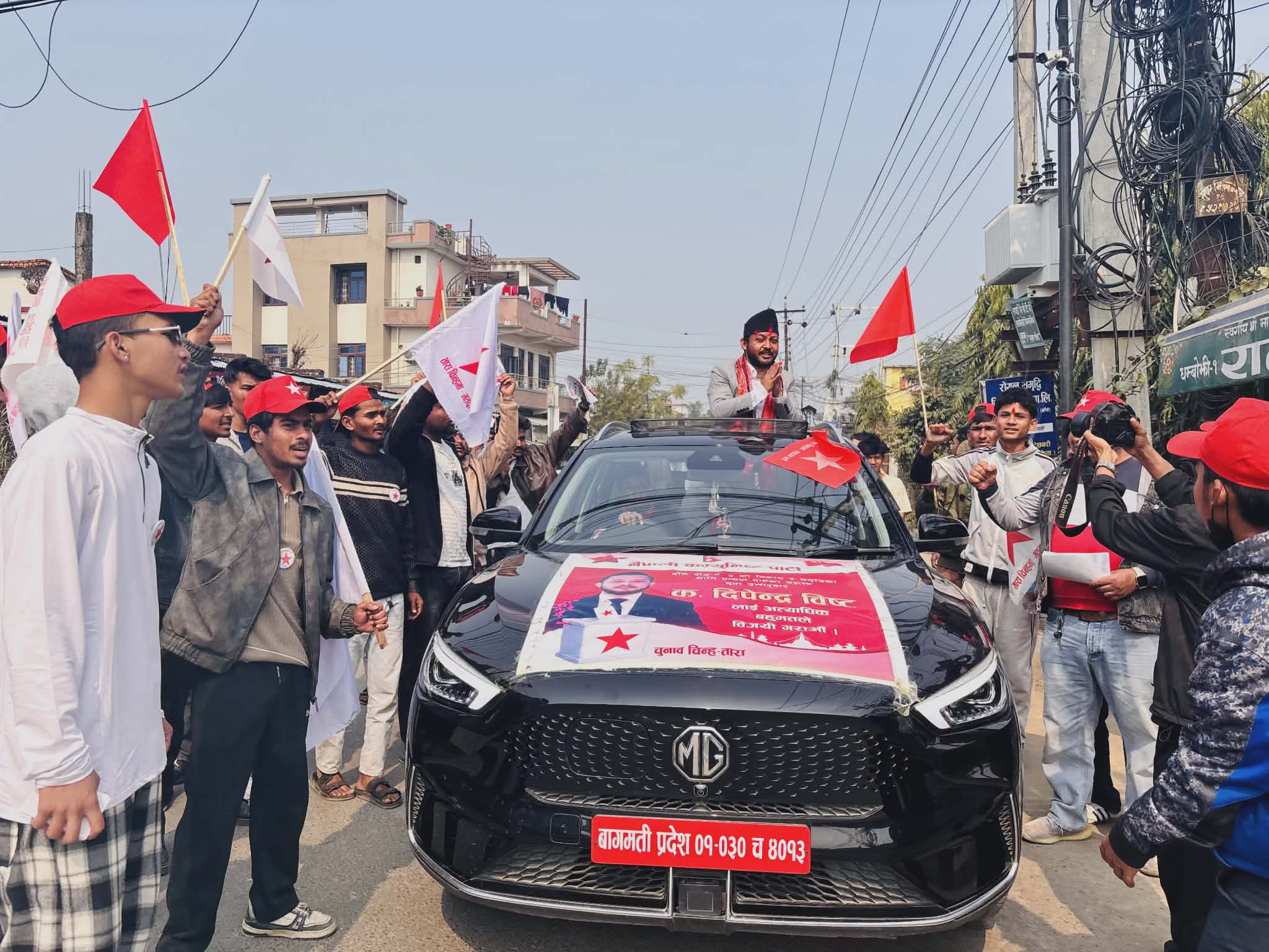 यसरी सुरु भयो औपचारिक घरदैलो अभियान, माहोल बिष्टकै पक्षमा