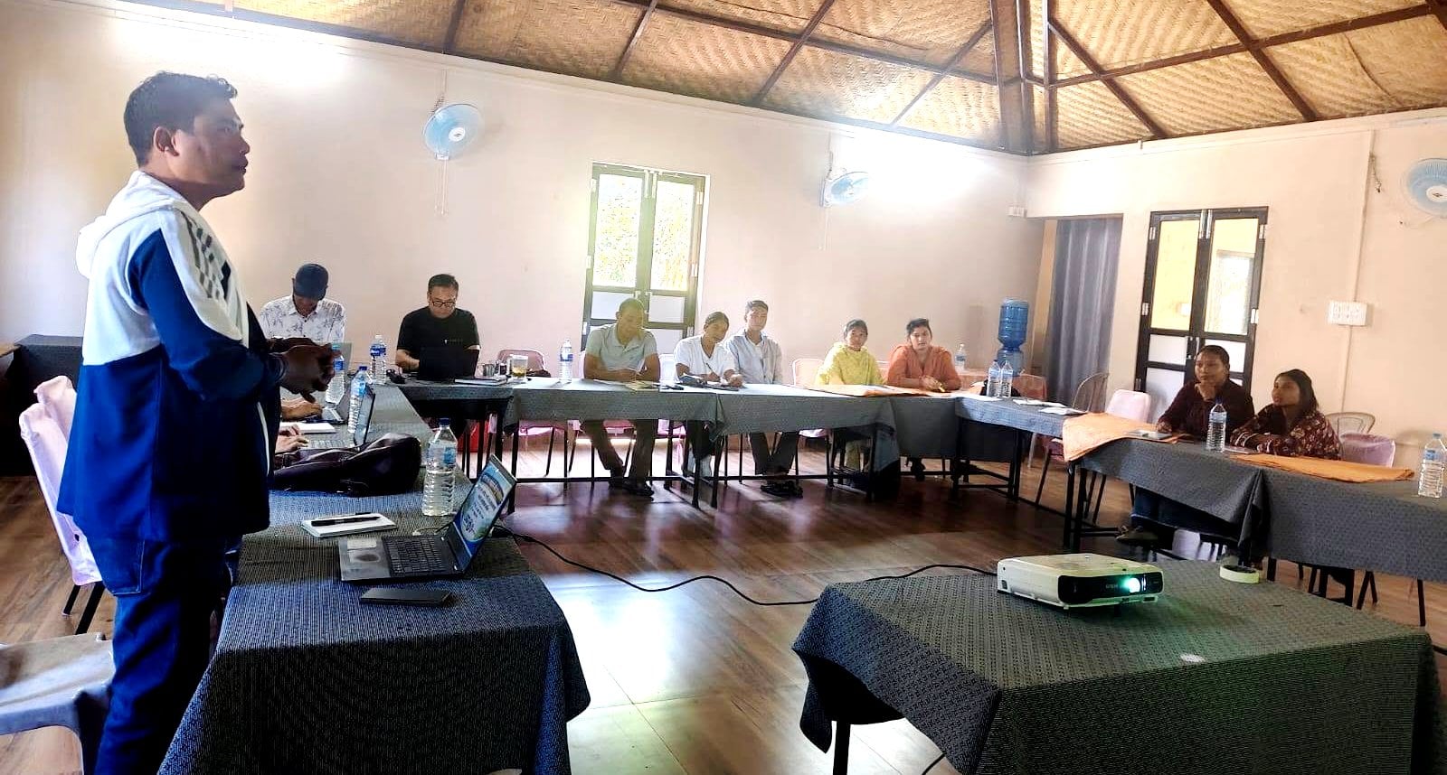 परियोजना प्रभावकारी बनाउन अभिमूखिकरण र युवा उद्यमको स्थलगत अवलोकन